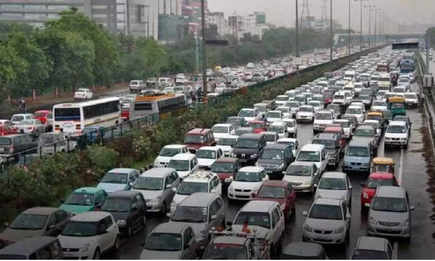 Why Pragathi Nagar is the Smart Commuter's Choice?